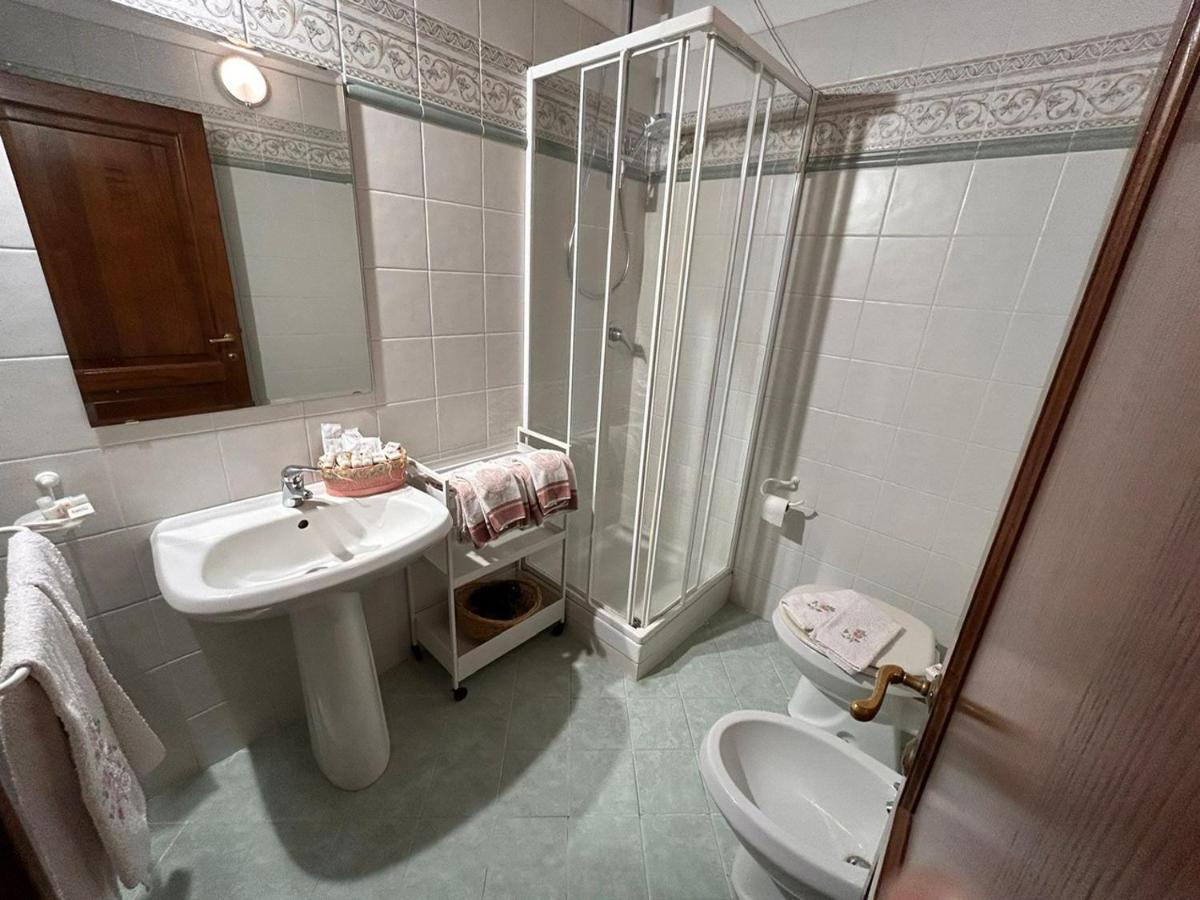 Camere Gozzante ピエンツァ エクステリア 写真