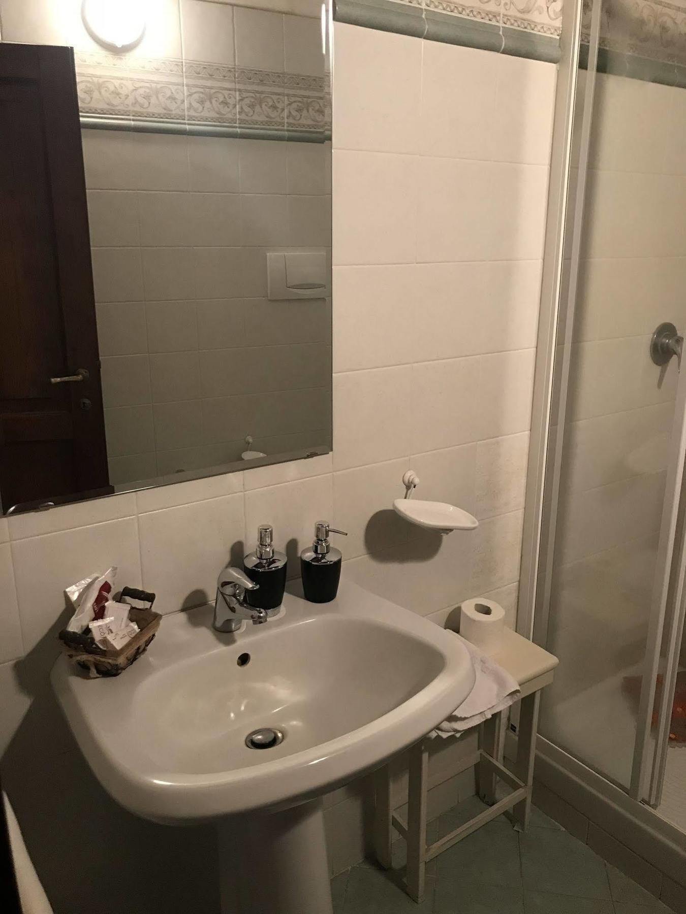 Camere Gozzante ピエンツァ エクステリア 写真