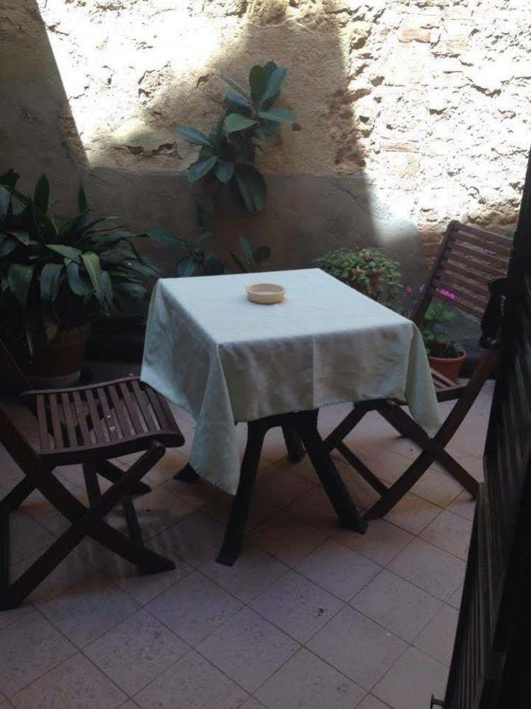 Camere Gozzante ピエンツァ エクステリア 写真