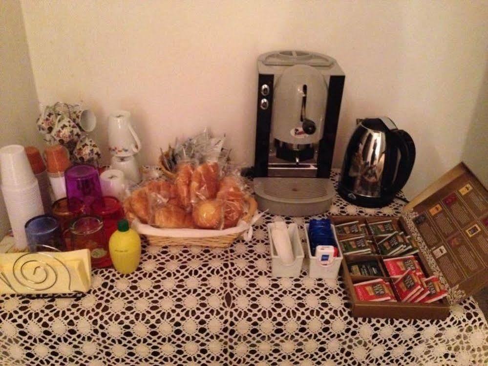 Camere Gozzante ピエンツァ エクステリア 写真